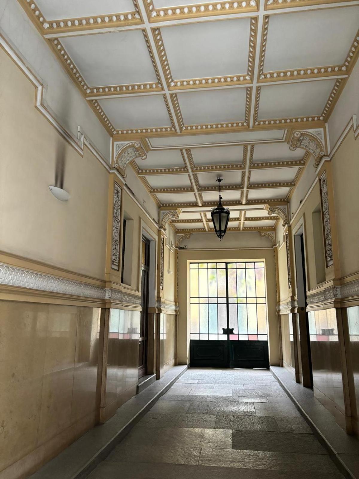 Appartamento Eleganza Liberty A Due Passi Da Porta Susa E Metro Torino